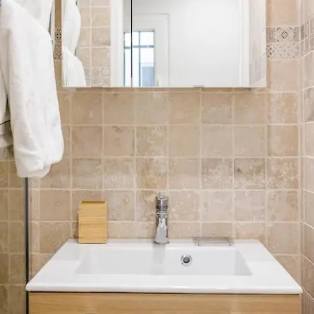 Apartmán De Charm Distinctif Sejour Elegant Dans Le Marais Branche *
