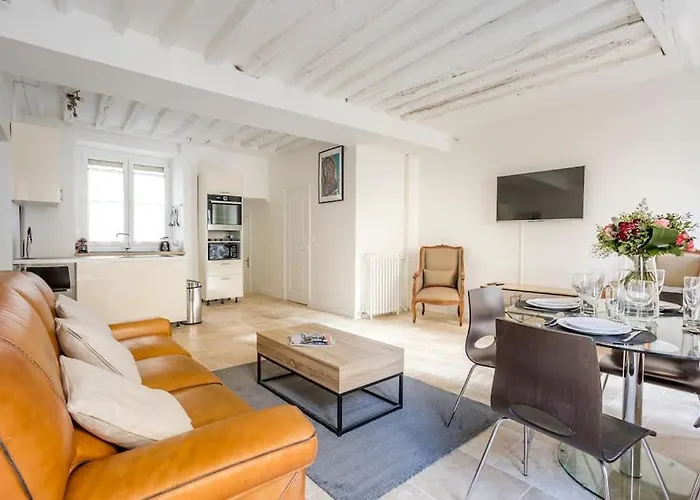 De Charm Distinctif Sejour Elegant Dans Le Marais Branche *