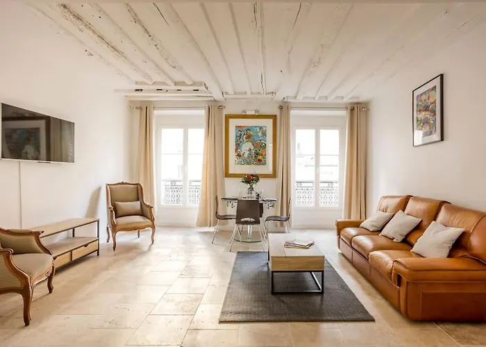 De Charm Distinctif Sejour Elegant Dans Le Marais Branche Lägenhet