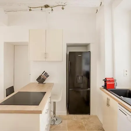 De Charm Distinctif Sejour Elegant Dans Le Marais Branche Apartmán *