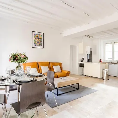 Apartmán De Charm Distinctif Sejour Elegant Dans Le Marais Branche Paříž